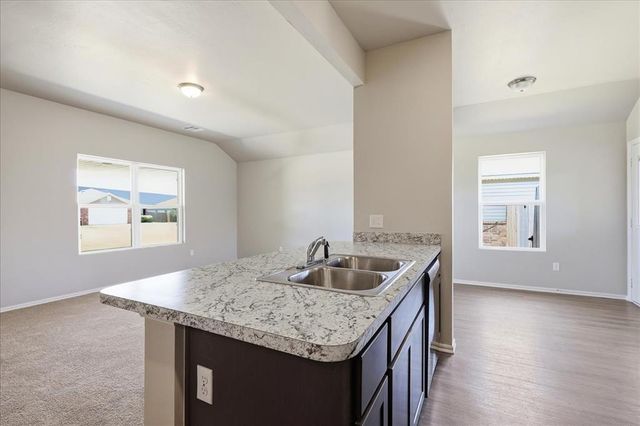 1012 S Blackjack Lane, Mustang, OK 73064