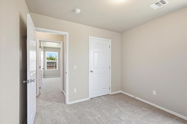 1012 S Blackjack Lane, Mustang, OK 73064