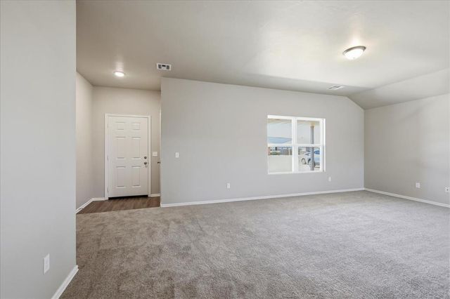 1012 S Blackjack Lane, Mustang, OK 73064