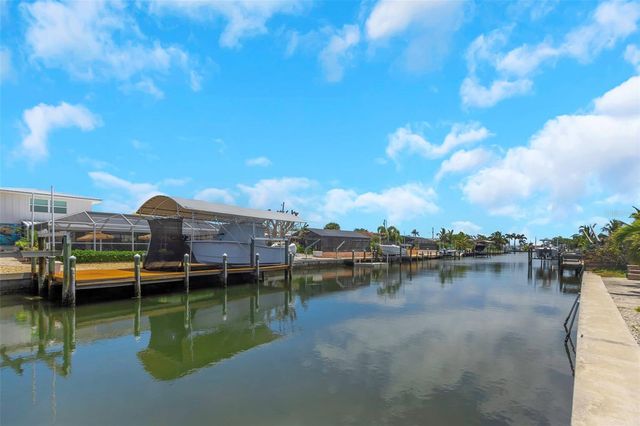 10216 SPOONBILL ROAD E, Bradenton, FL 34209