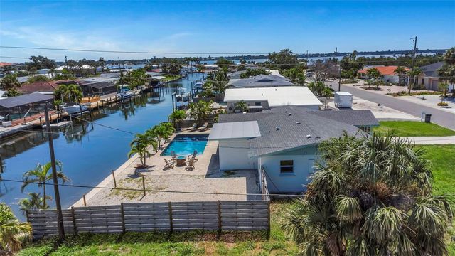 10216 SPOONBILL ROAD E, Bradenton, FL 34209