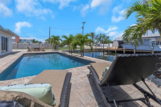 10216 SPOONBILL ROAD E, Bradenton, FL 34209