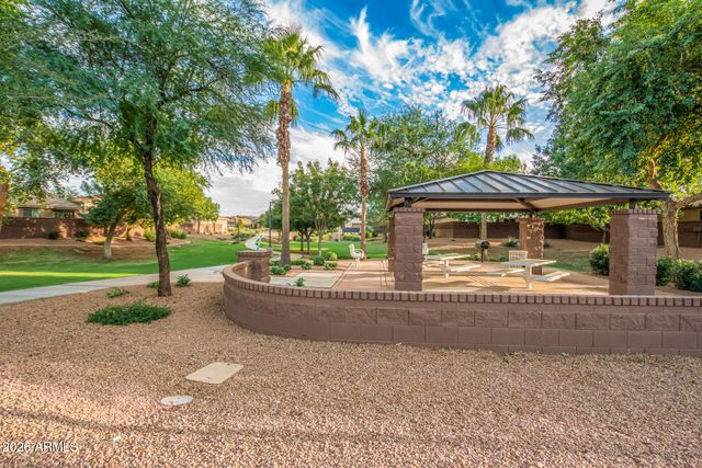 398 W LYLE Avenue, San Tan Valley, AZ 85140