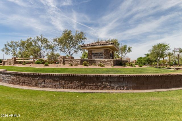 398 W LYLE Avenue, San Tan Valley, AZ 85140