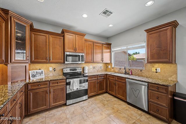 398 W LYLE Avenue, San Tan Valley, AZ 85140