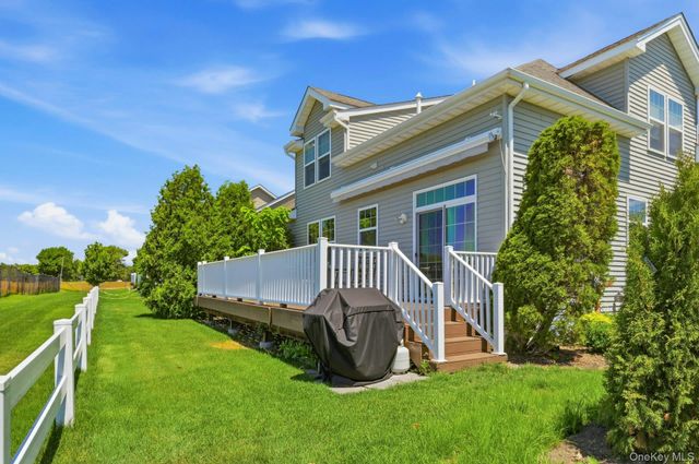 163 AUGUSTA Drive 163, Medford, NY 11763