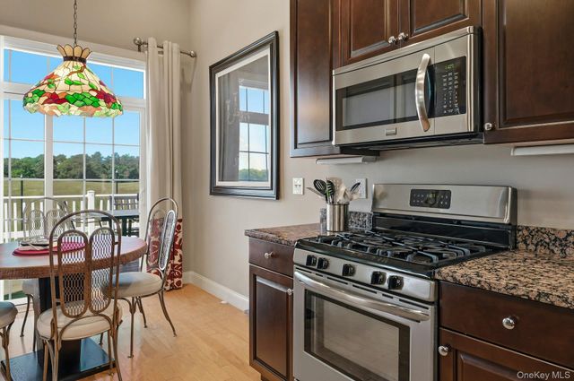 163 AUGUSTA Drive 163, Medford, NY 11763