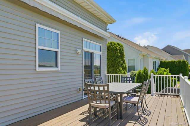 163 AUGUSTA Drive 163, Medford, NY 11763
