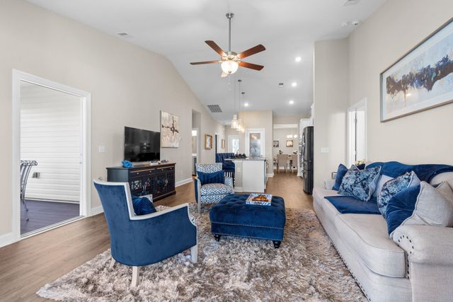 305 Jenkins St., Surfside Beach, SC 29575