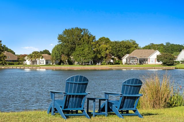 305 Jenkins St., Surfside Beach, SC 29575