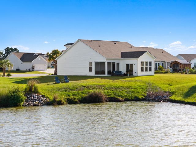 305 Jenkins St., Surfside Beach, SC 29575