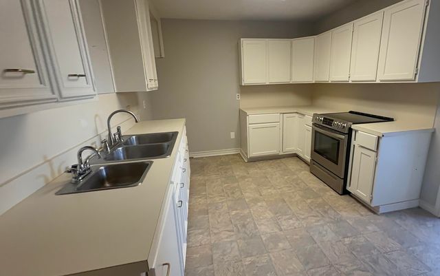 5220 75th Street, Lubbock, TX 79424