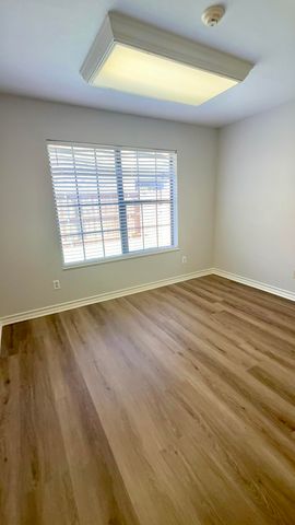 5220 75th Street, Lubbock, TX 79424