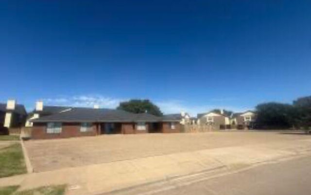 5220 75th Street, Lubbock, TX 79424