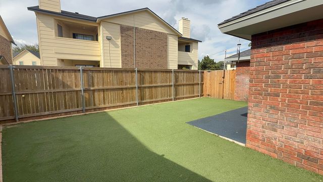 5220 75th Street, Lubbock, TX 79424