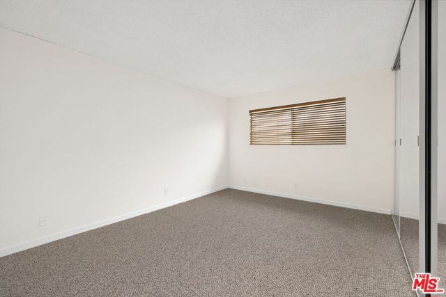 11645 Montana Avenue 206, Los Angeles, CA 90049