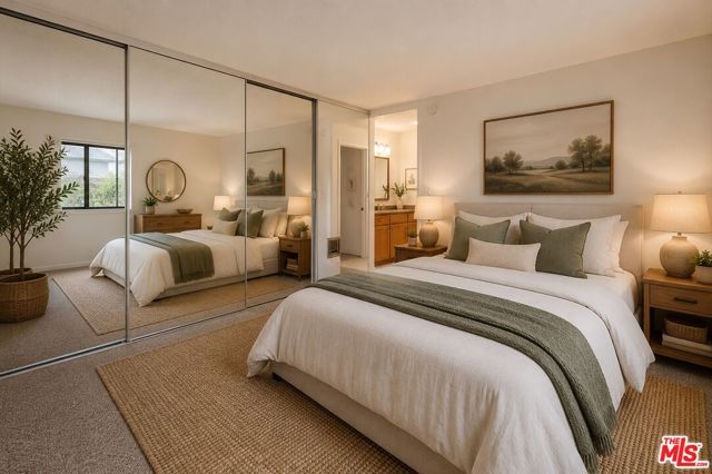 11645 Montana Avenue 206, Los Angeles, CA 90049