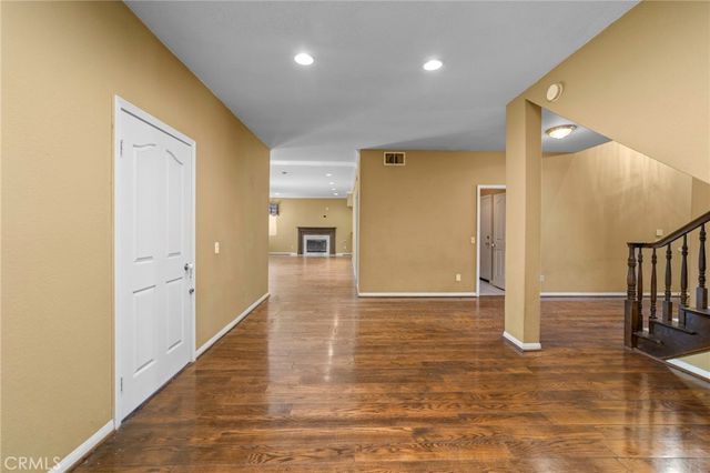 6107 Meadow Lark, La Verne, CA 91750