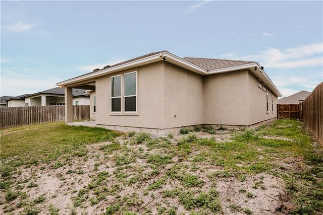 1409 Sansa St, Corpus Christi, TX 78415