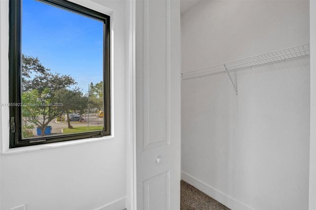 13145 Addilyn Ct N/A, Davie, FL 33325