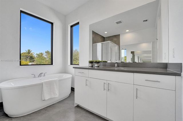 13145 Addilyn Ct N/A, Davie, FL 33325
