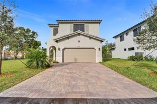 13145 Addilyn Ct N/A, Davie, FL 33325