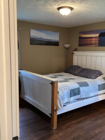 400 E Clouse Street, Mountain Grove, MO 65711