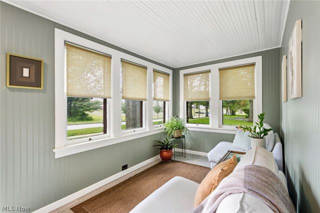 140 5th Avenue, Chardon, OH 44024