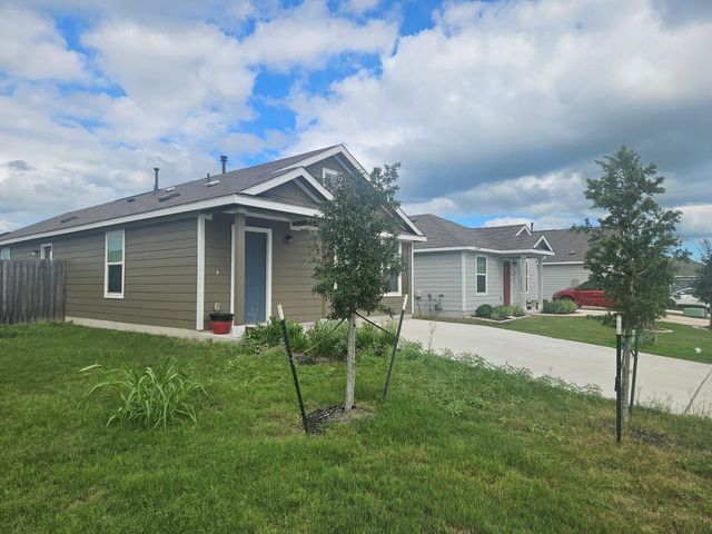 2318 Tornado Aly, Lockhart, TX 78644