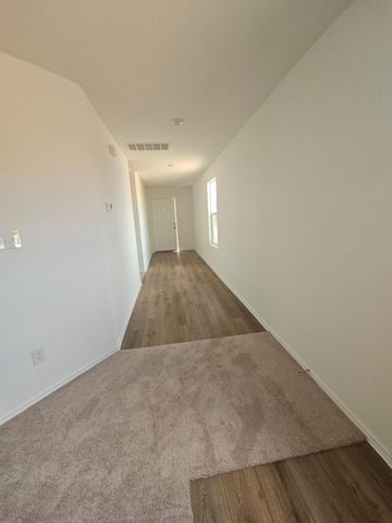 2318 Tornado Aly, Lockhart, TX 78644