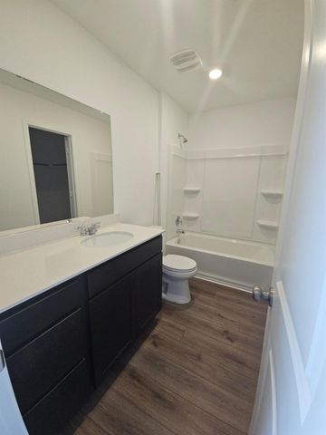 2318 Tornado Aly, Lockhart, TX 78644