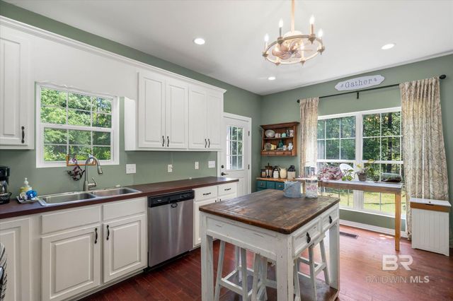40498 Pine Grove Road, Bay Minette, AL 36507