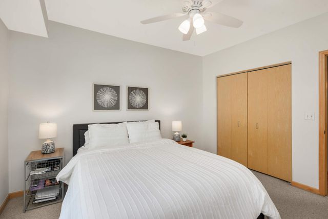 7601 Aldrich Avenue S 113, Richfield, MN 55423