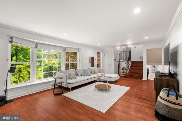 1291 THOMAS RD, Wayne, PA 19087