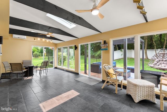 1291 THOMAS RD, Wayne, PA 19087
