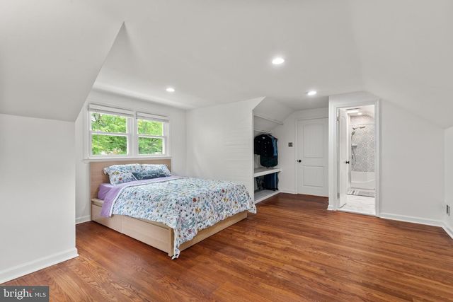 1291 THOMAS RD, Wayne, PA 19087