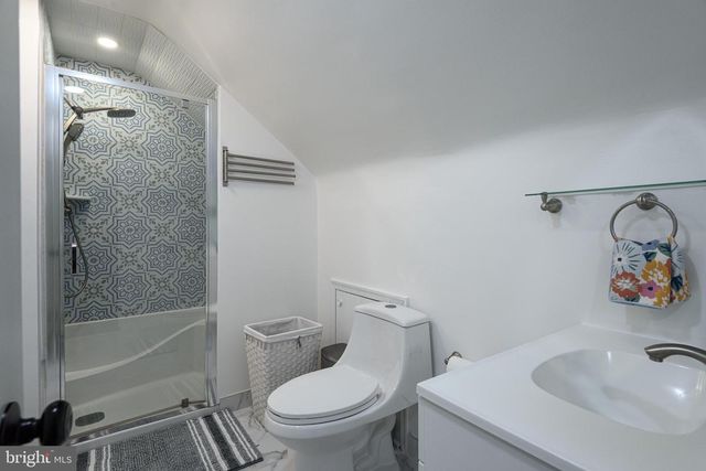 1291 THOMAS RD, Wayne, PA 19087