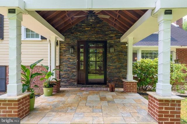 1291 THOMAS RD, Wayne, PA 19087