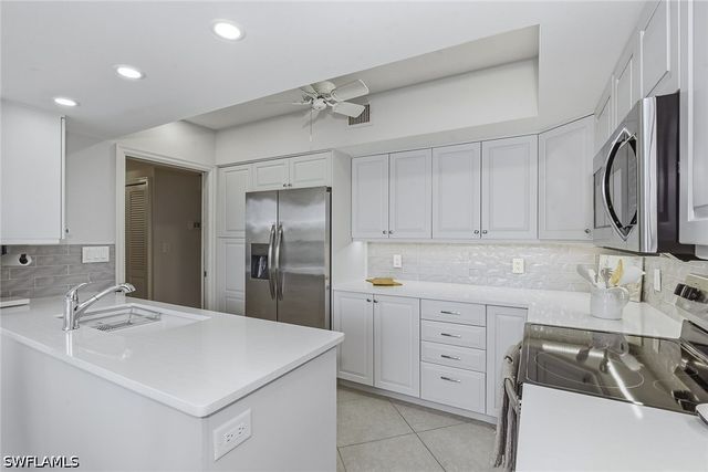 4051 Gulf Shore BLVD N 300, Naples, FL 34103