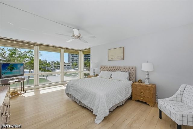 4051 Gulf Shore BLVD N 300, Naples, FL 34103