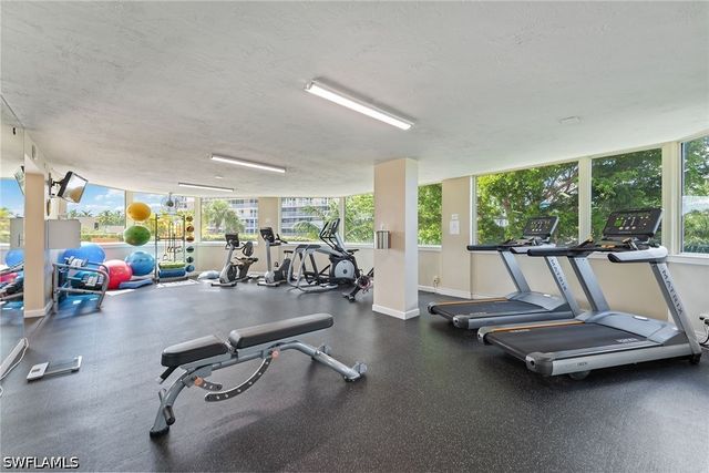 4051 Gulf Shore BLVD N 300, Naples, FL 34103
