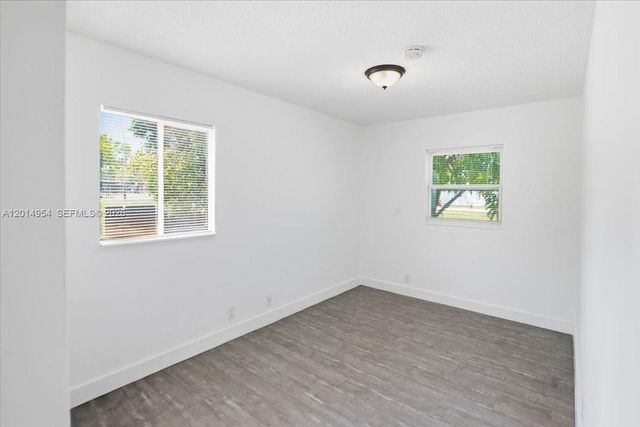 921 NW 5th Ave, Pompano Beach, FL 33060