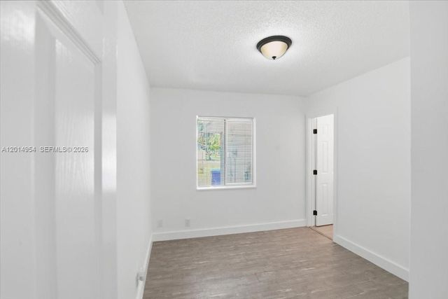 921 NW 5th Ave, Pompano Beach, FL 33060