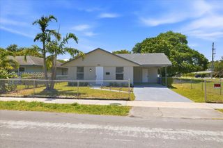 921 NW 5th Ave, Pompano Beach, FL 33060