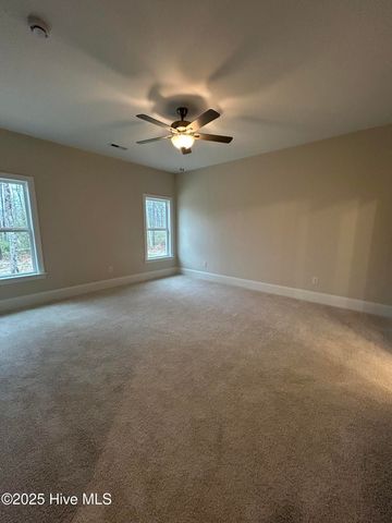 2410 Starling Lane, New Bern, NC 28562