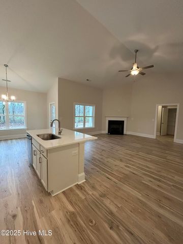 2410 Starling Lane, New Bern, NC 28562