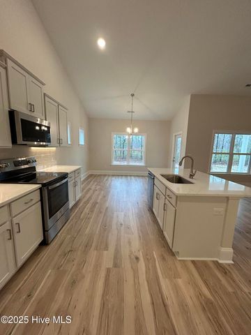 2410 Starling Lane, New Bern, NC 28562