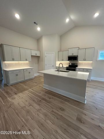 2410 Starling Lane, New Bern, NC 28562