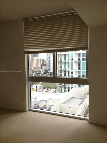 325 S Biscayne Boulevard 1414, Miami, FL 33131