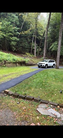 82 Scotts Drive, Charlestown, NH 03603